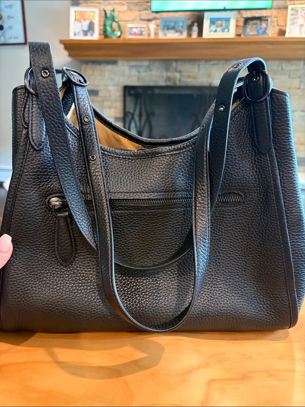 Coach Shoulder Bag - Picture 8 of 11